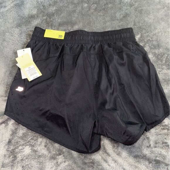 Nwt XS all in motion 3” mid rise run shorts - Picture 3 of 4